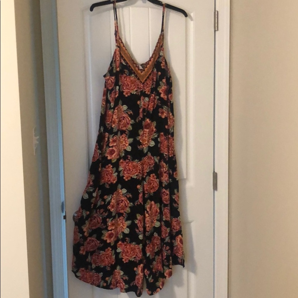 Floral cropped jumpsuit